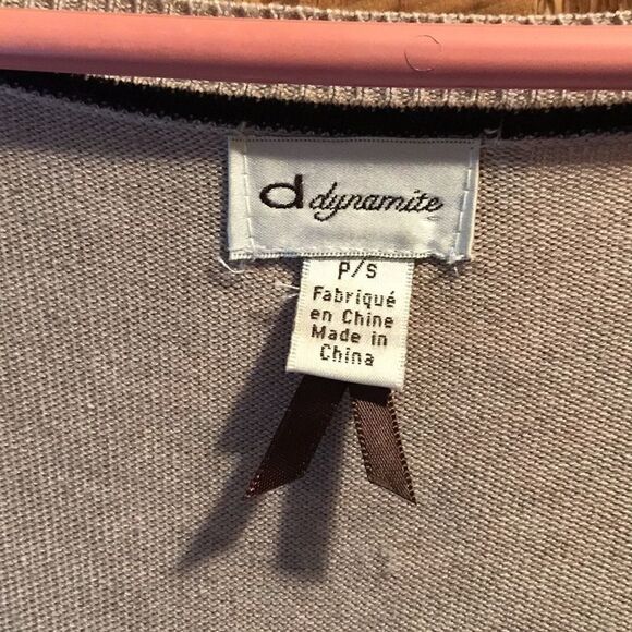 3/30$ Dynamite cardigan   - Picture 2 of 5